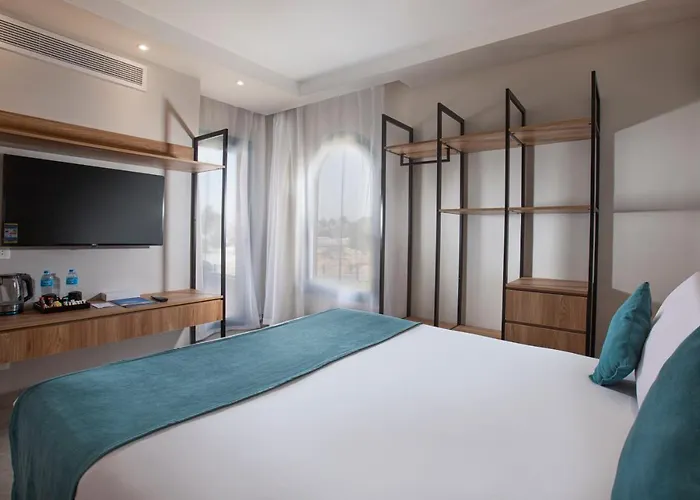 V Shiekh Resort