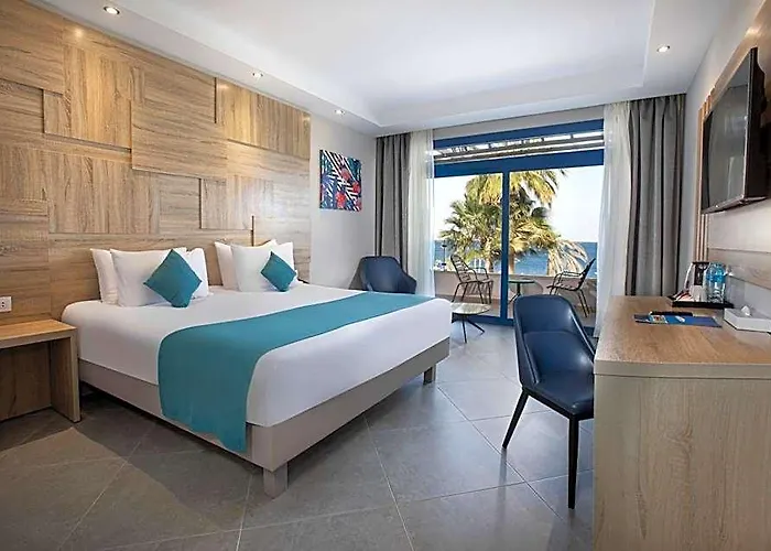 V Sheikh Üdülőközpont 5*